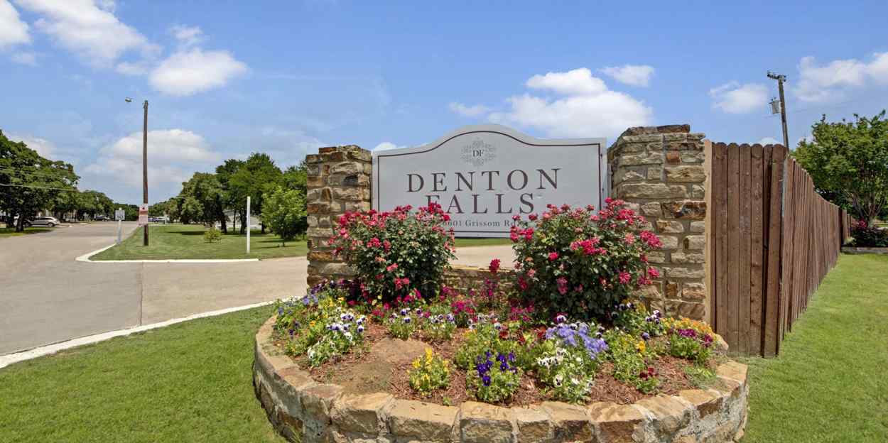 Denton Falls