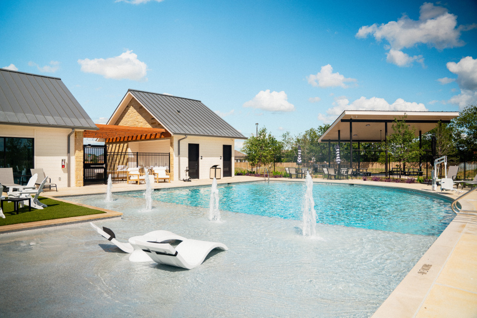 Dwelling at New Braunfels