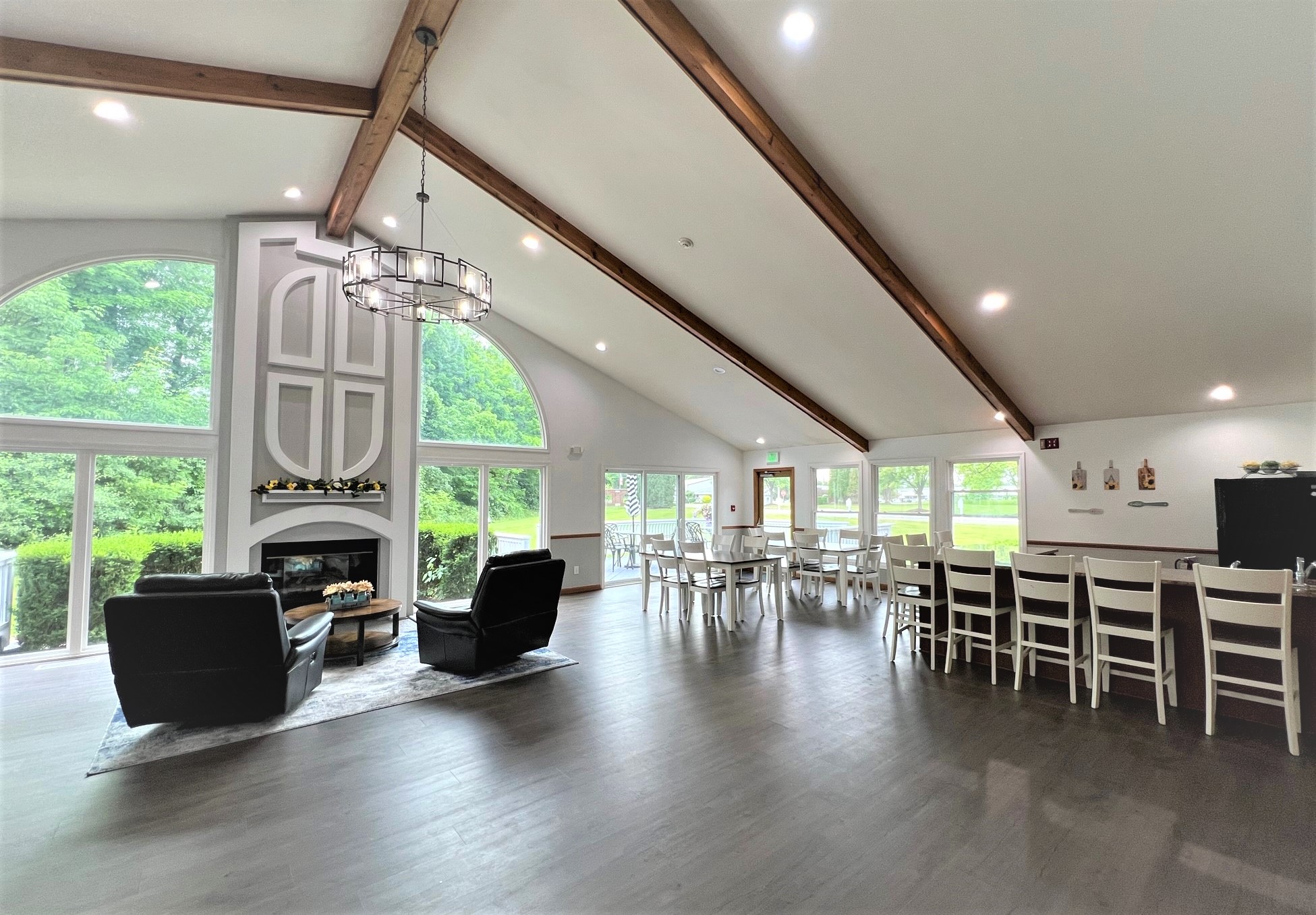 Grand Blanc Crossing