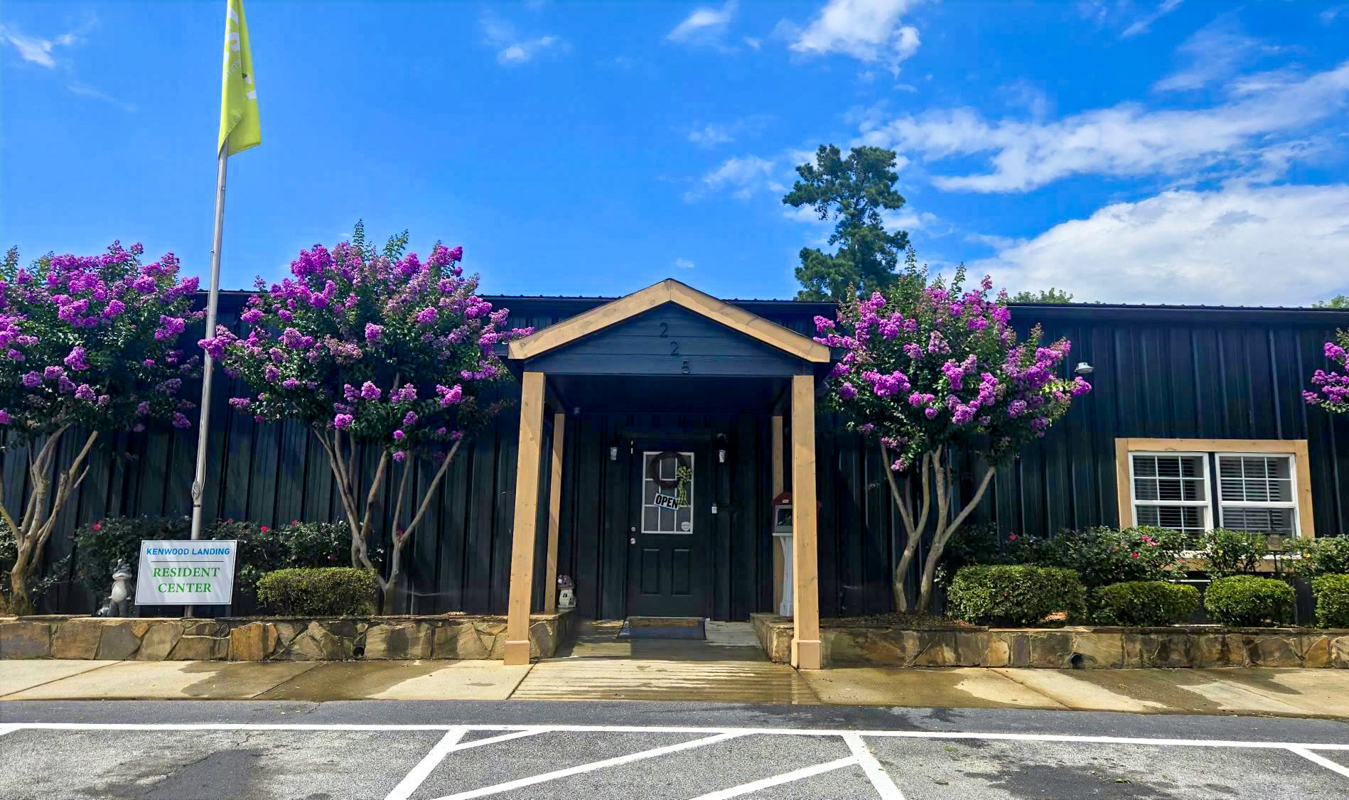 Kenwood Landing