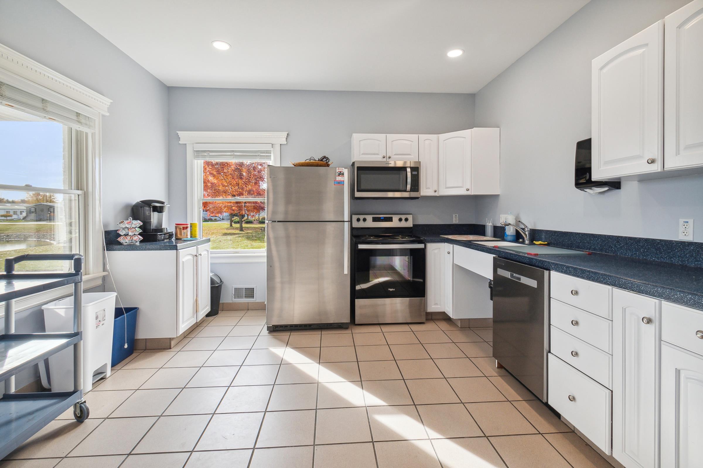 Lakeview Estates on Lawndale