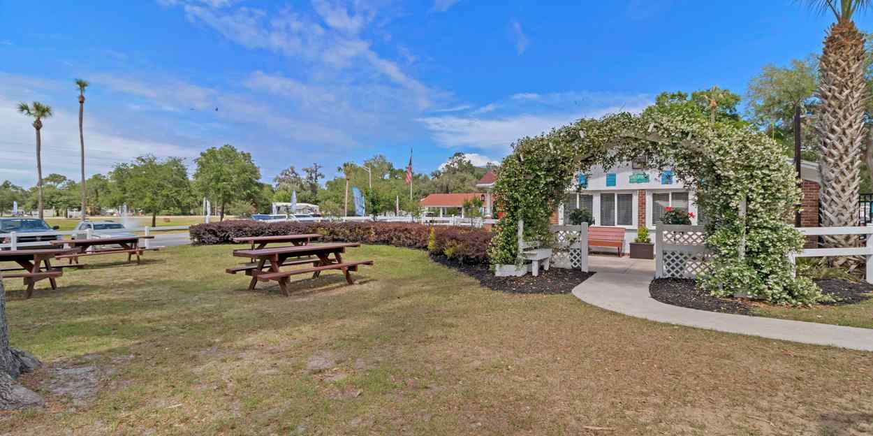 Oaks Of Atlantic Beach