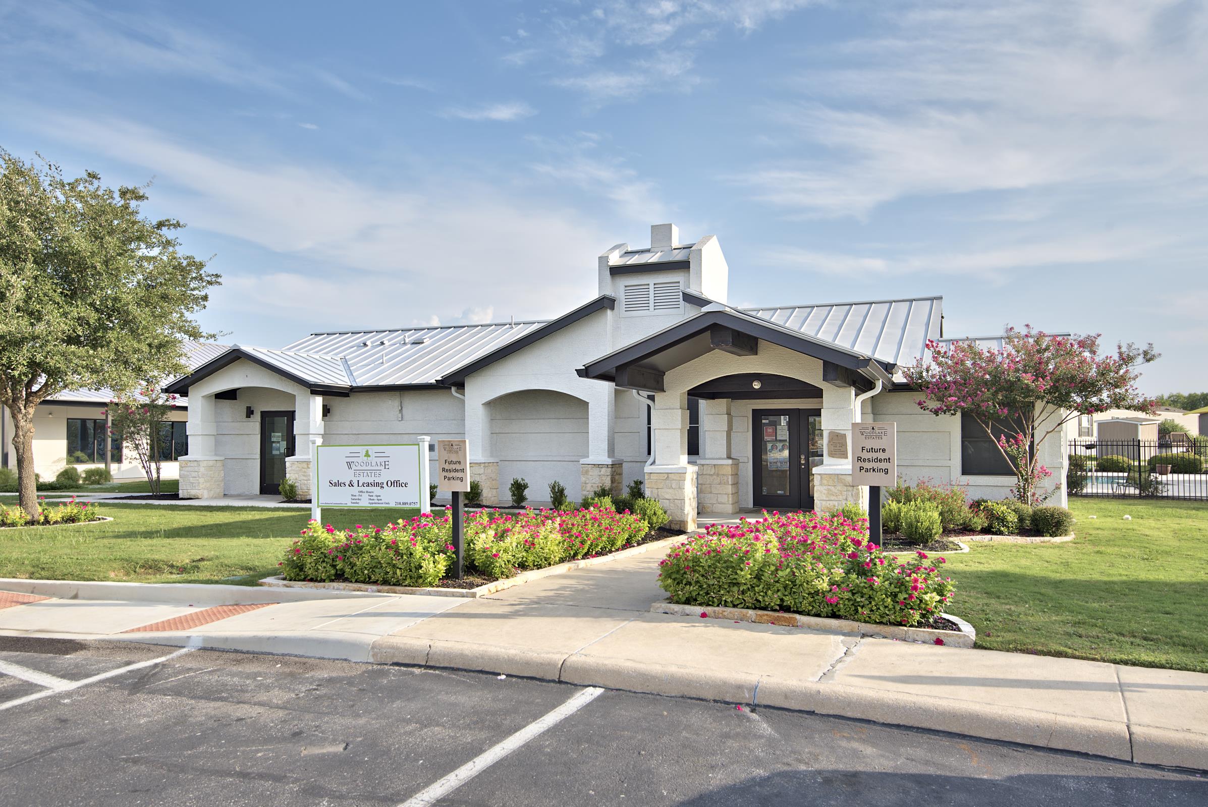 Woodlake Estates (TX)